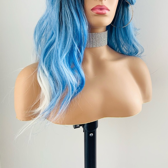 A Fun 22” Ombre Blue Lace Front Premium Fiber Wig - Picture 5 of 12